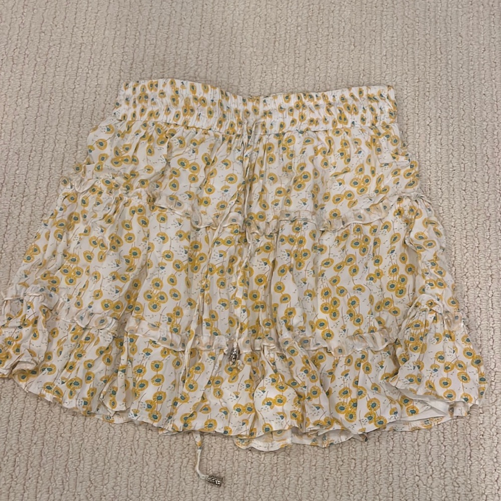 Princess polly skirt yellow size 4